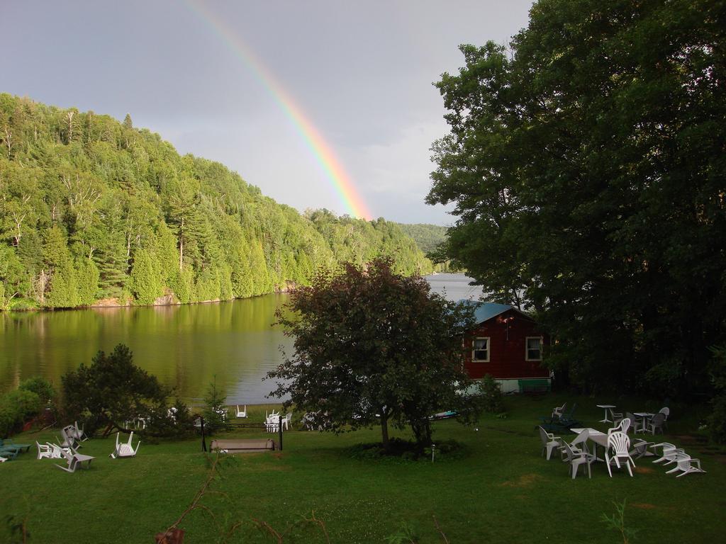 Auberge The Parker'S Lodge Inn Val-David Esterno foto